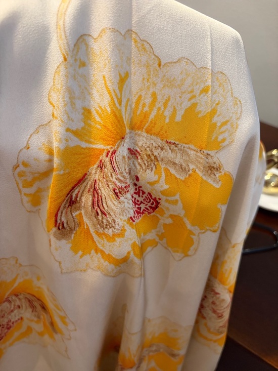 NWT- satin marigold blossom romper Strapless Floral size large - Picture 6 of 6